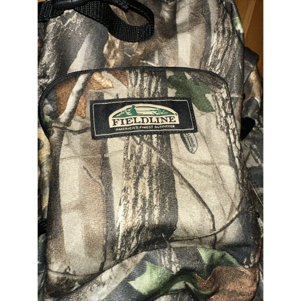 Realtree Unisex Hunting Backpack Fannypack Rifle Holder Pouch Large Camo Camping